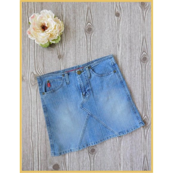 Mudd Denim Mini Skirt - Picture 1 of 4